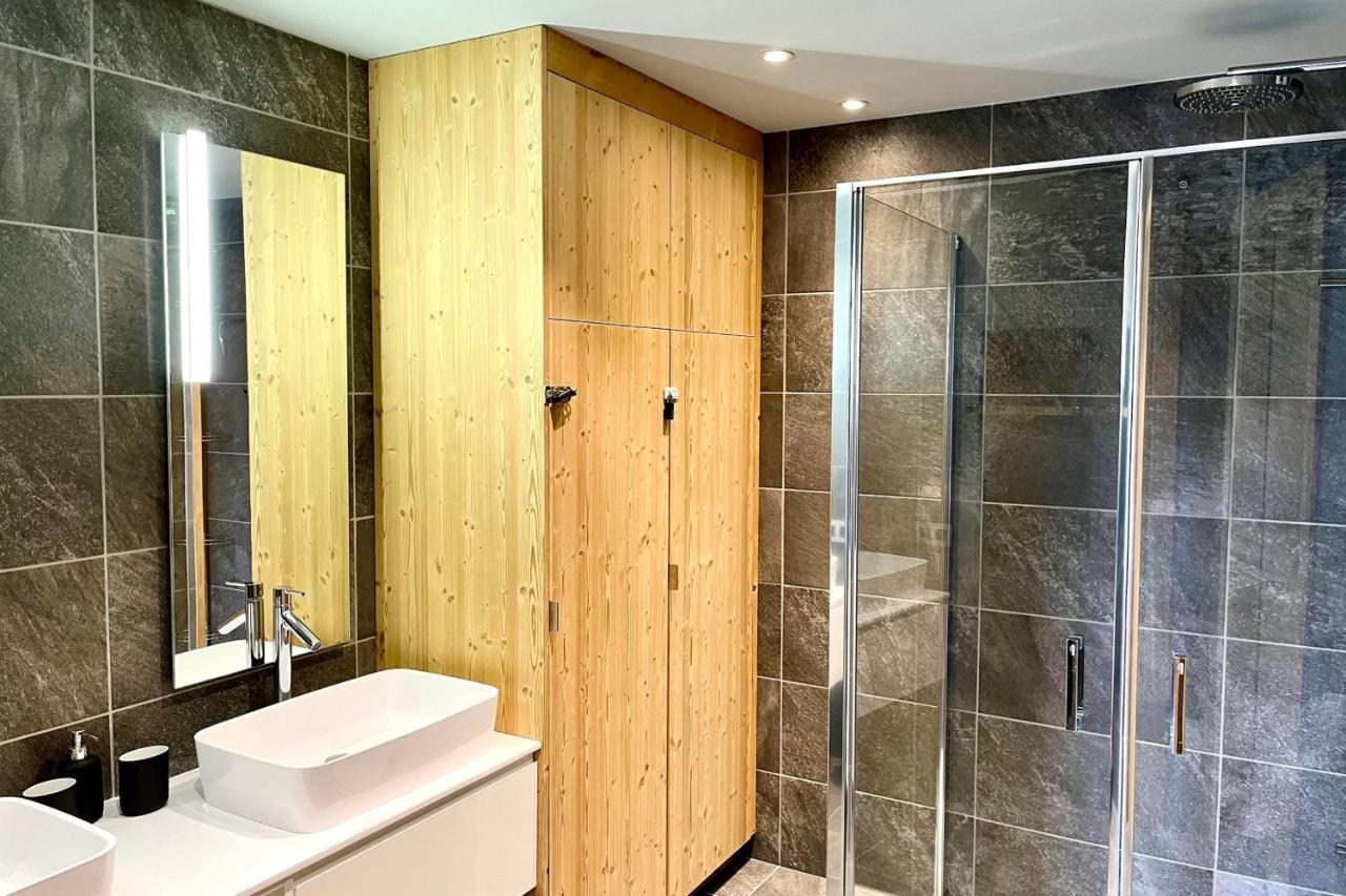 Modern Apt At The Foot Of The Slopes In Megeve Bagian luar foto